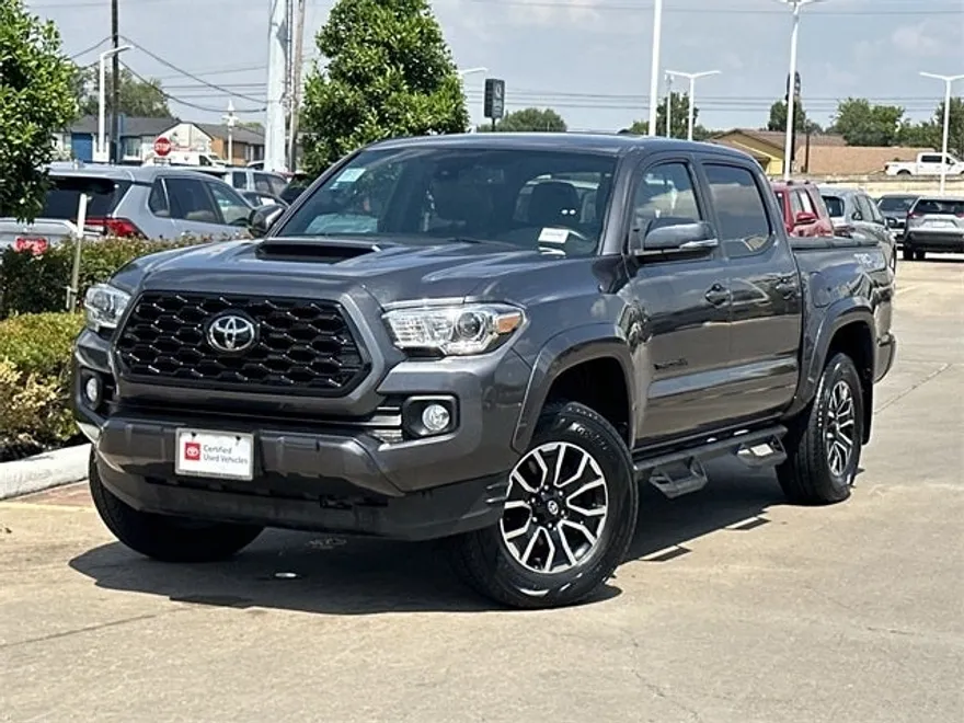 2021 Toyota Tacoma TRD Sport V6 photo 2