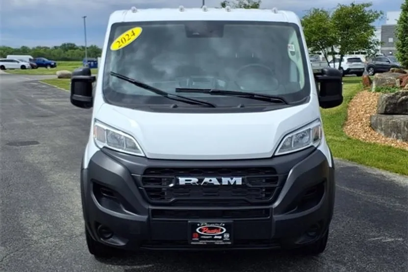 2024 Ram ProMaster 2500 photo 1