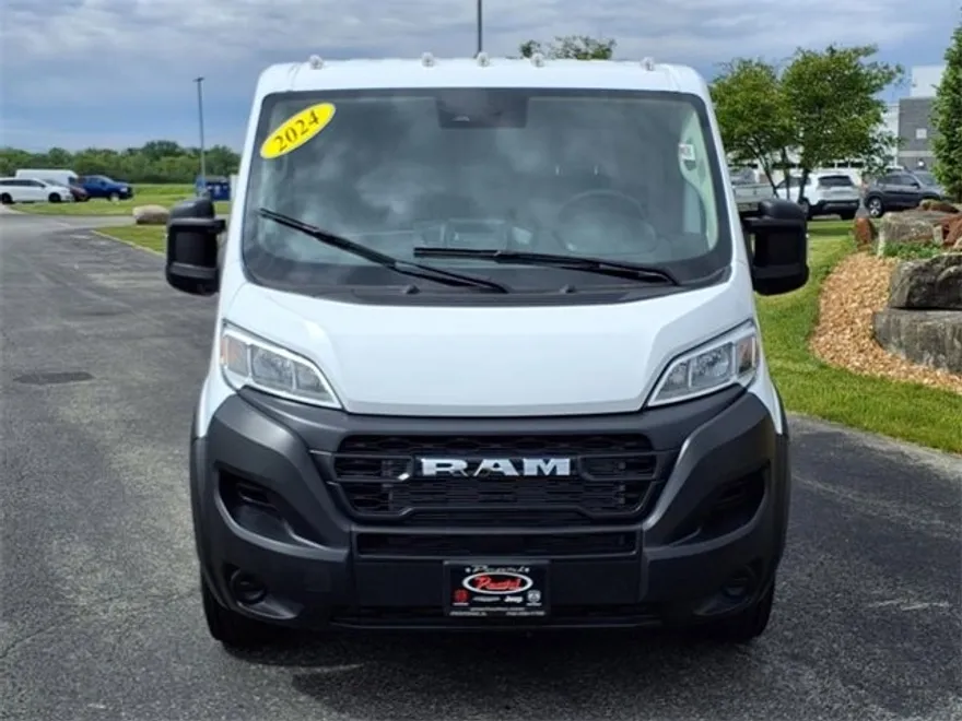 2024 Ram ProMaster 2500 photo 1