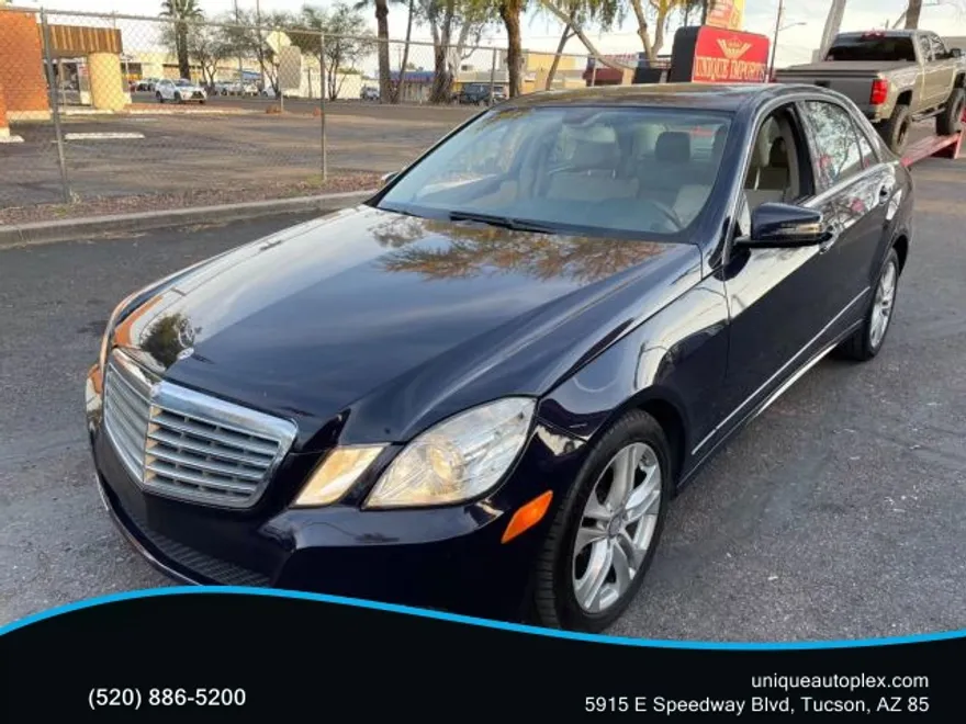 2011 Mercedes Benz E 350 Sedan photo 1