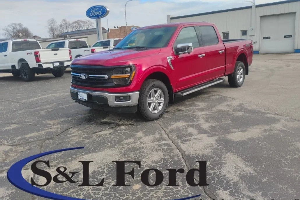 2025 Ford F-150 XLT photo 1