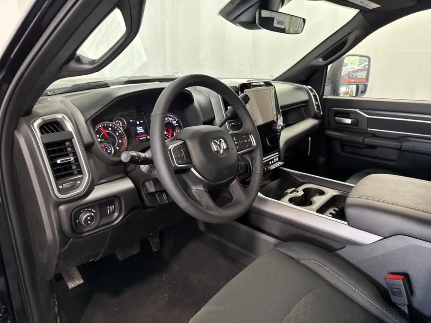 2025 Ram 2500 Big Horn photo 1