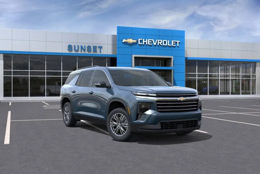 2026 Chevrolet Traverse photo 1
