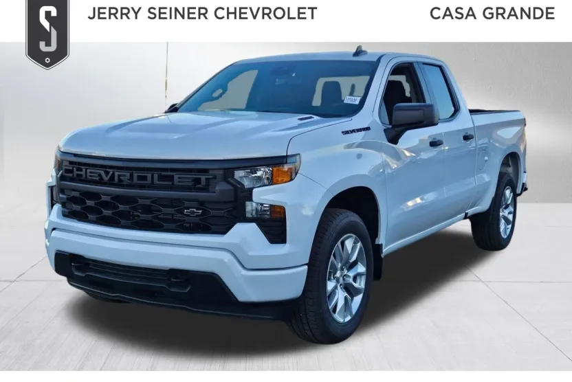 2026 Chevrolet Silverado 1500 Custom photo 1