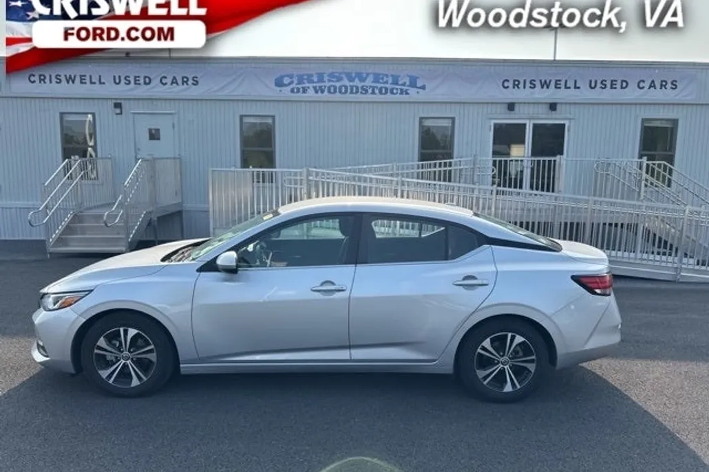 2021 Nissan Sentra SV photo 1