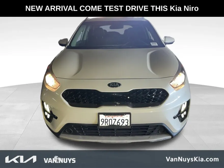 2021 Kia Niro LX photo 1