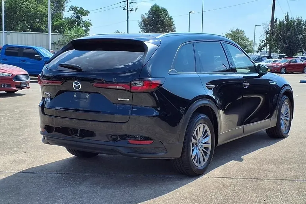 2025 Mazda CX-90 3.3 Turbo Preferred photo 1