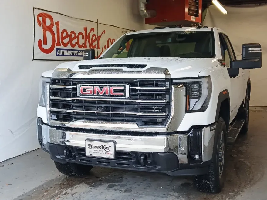 2025 Gmc Sierra 2500 HD SLE photo 1