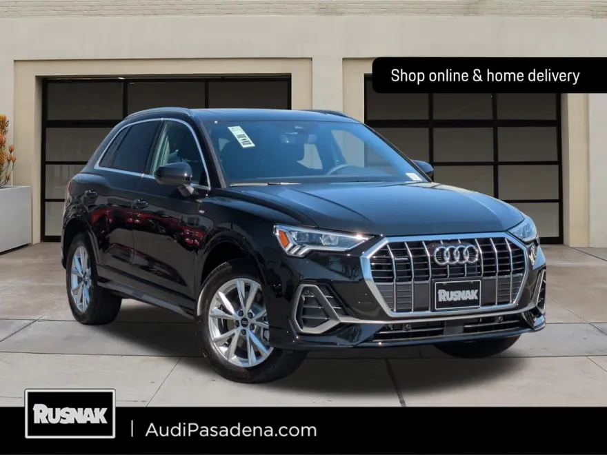 2025 Audi Q3 45 TFSI S line Premium photo 1
