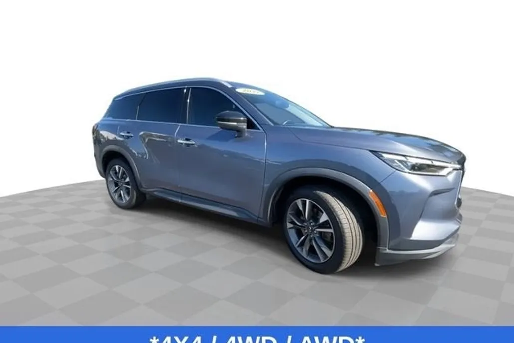 2022 Infiniti QX60 Luxe photo 1