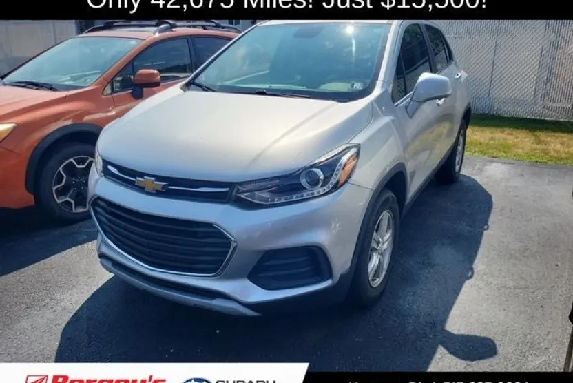 2020 Chevrolet Trax LT photo 1