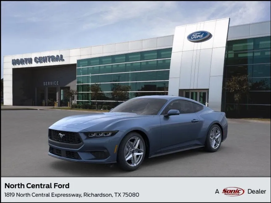 2025 Ford Mustang EcoBoost photo 1