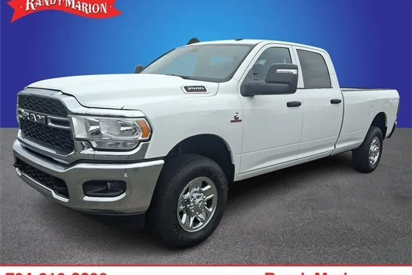 2023 Ram 3500 Tradesman photo 1