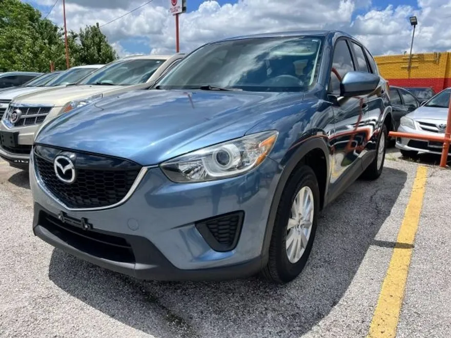 2013 Mazda Mazda2 Sport photo 1