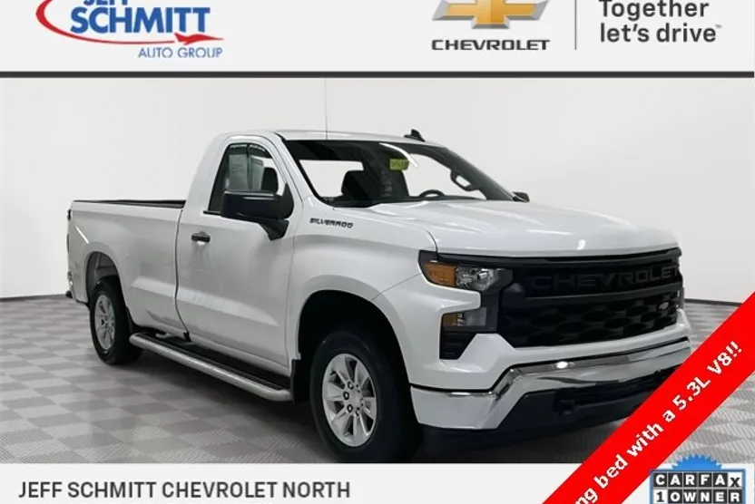 2024 Chevrolet Silverado 1500 photo 1