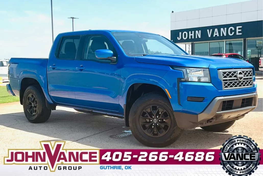 2024 Nissan Frontier SV photo 1