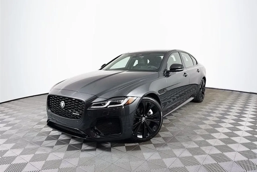 2024 Jaguar XF P300 R-Dynamic SE photo 1