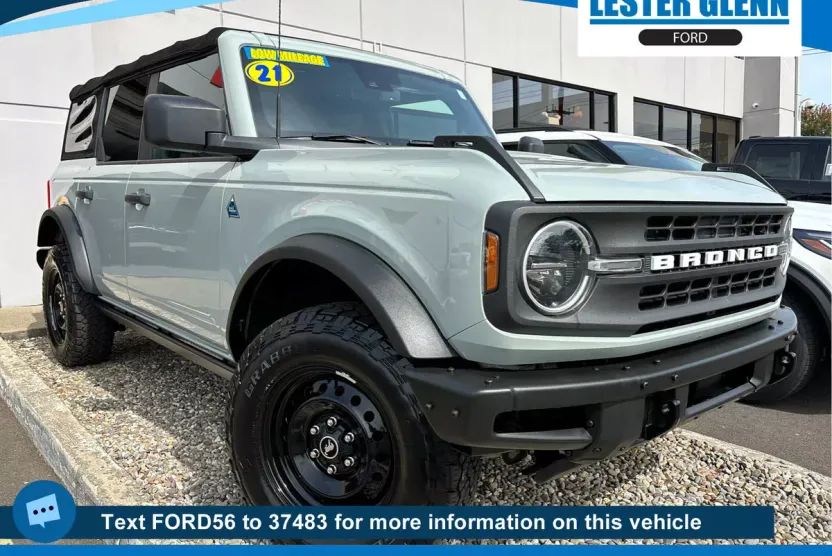 2021 Ford Bronco Black Diamond photo 1