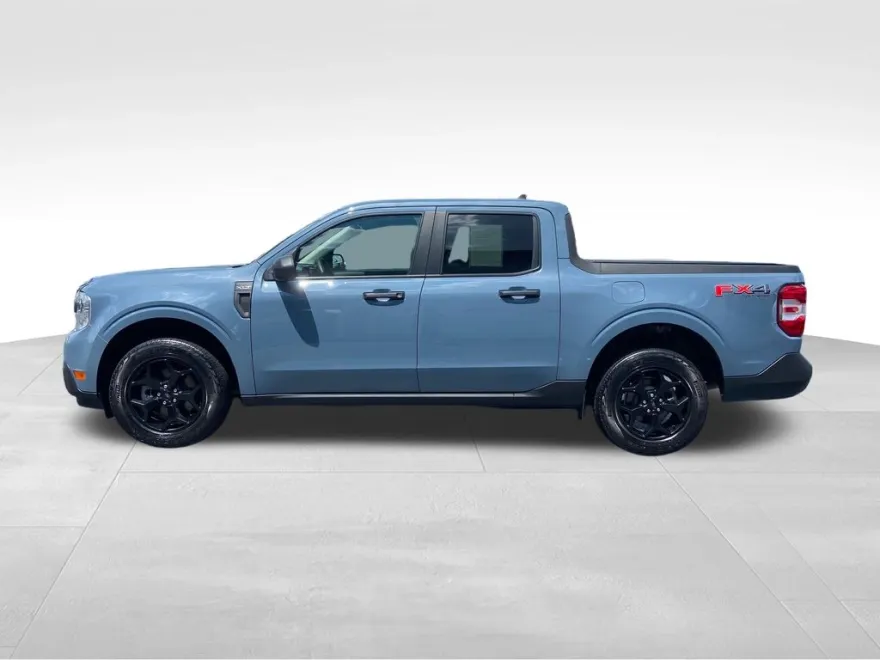 2024 Ford Maverick XLT photo 1
