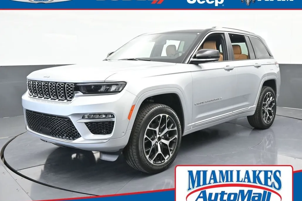 2025 Jeep Grand Cherokee Summit photo 1