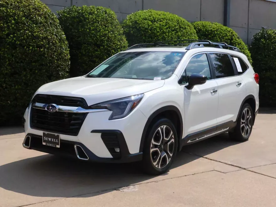 2024 Subaru Ascent Touring photo 1
