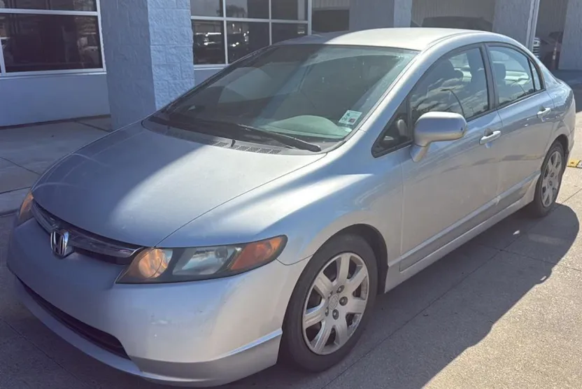 2008 Honda Civic LX photo 1