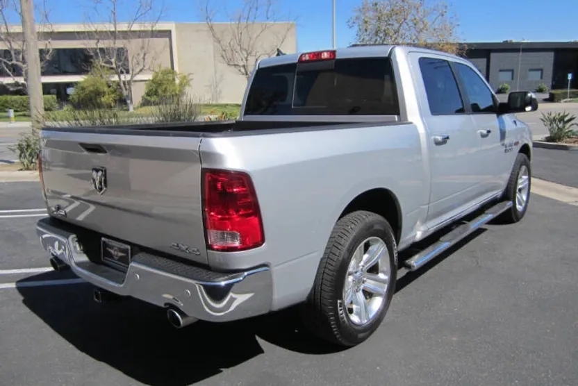 2016 Ram 1500 Big Horn photo 1