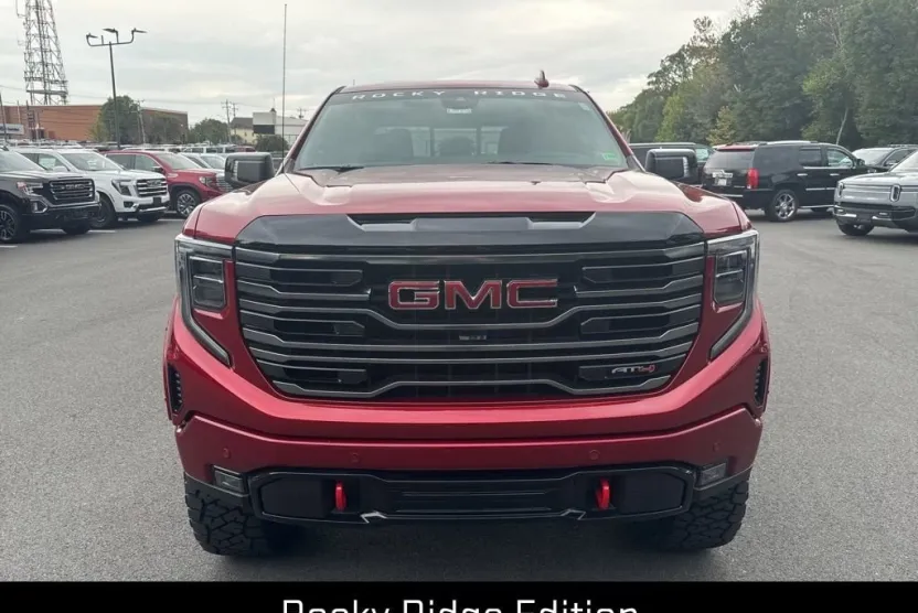 2025 Gmc Sierra 1500 AT4 photo 1