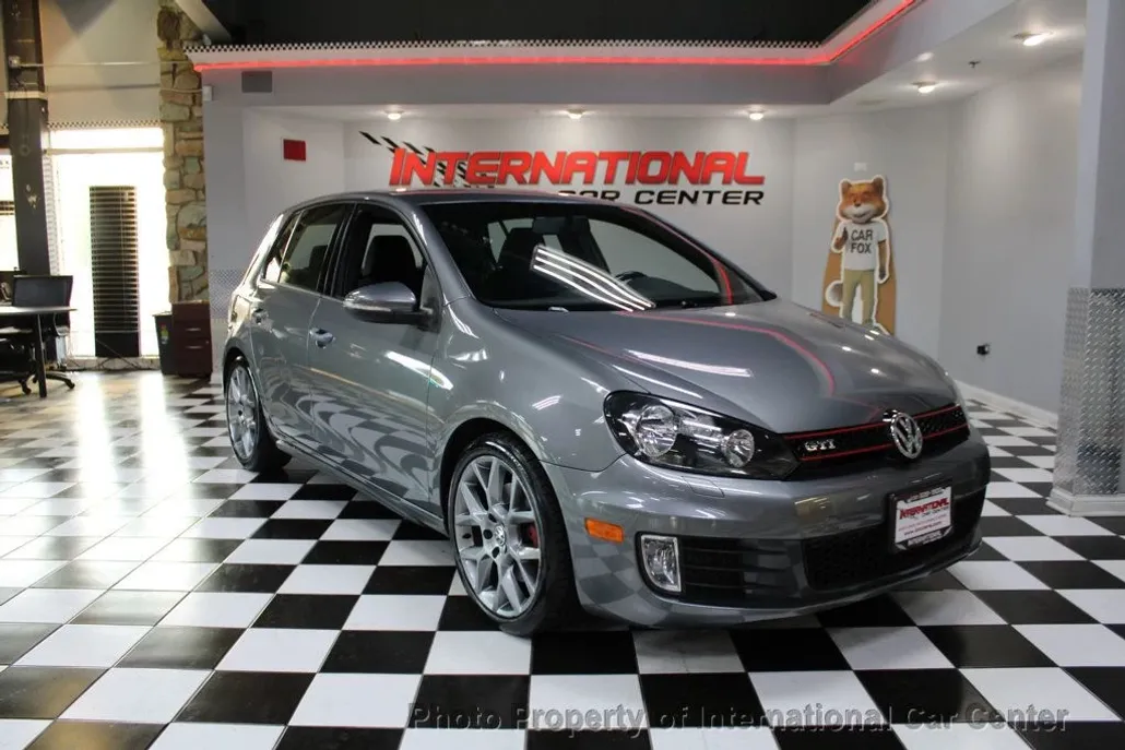 2013 Volkswagen Golf GTI photo 1