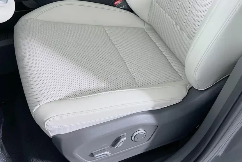 2026 Hyundai Santa Fe SEL photo 1