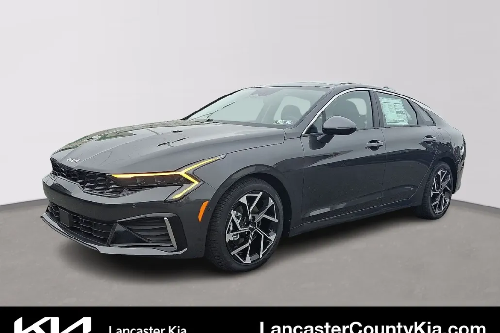 2026 Kia K5 EX photo 1