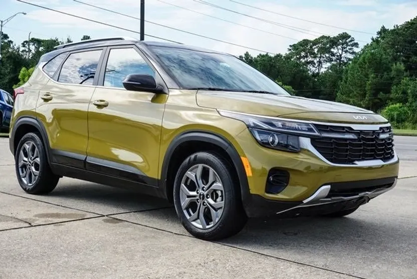 2024 Kia Seltos S X-Line photo 1