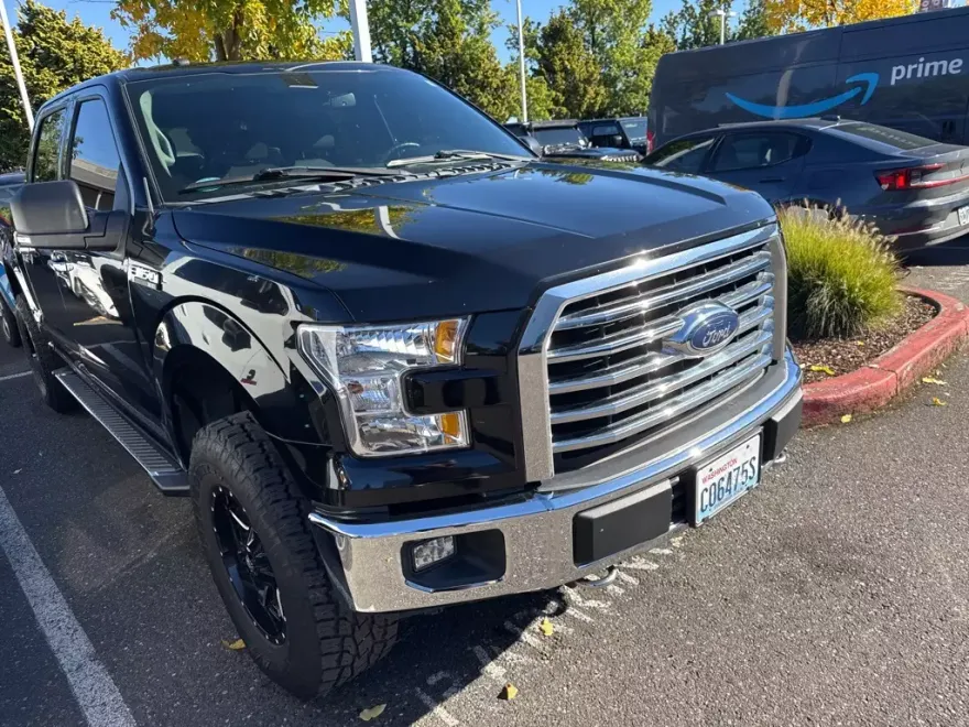 2017 Ford F-150 XLT photo 1