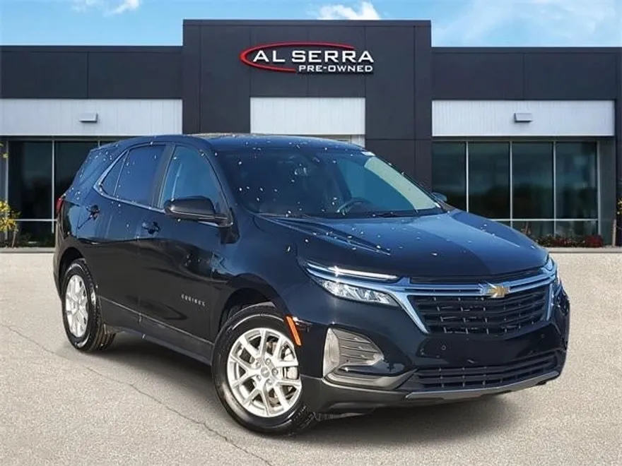2024 Chevrolet Equinox LT photo 1