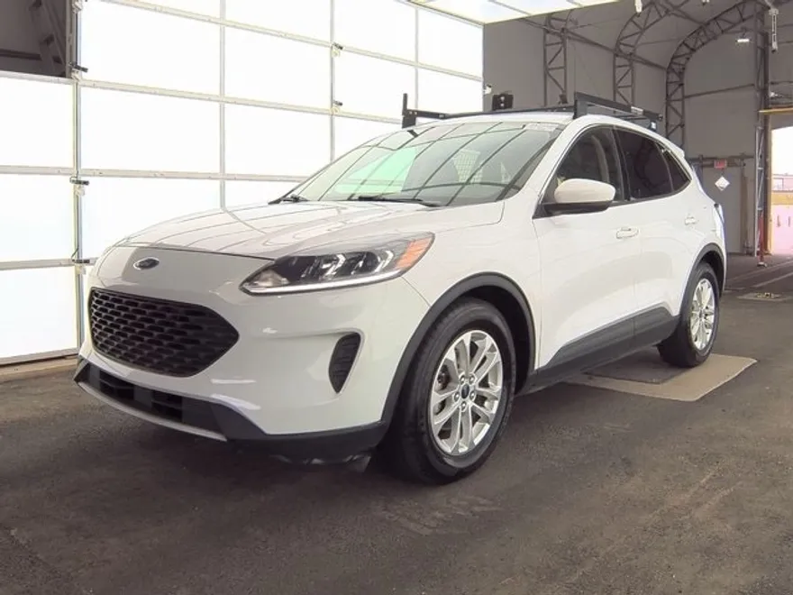 2020 Ford Escape SE photo 1