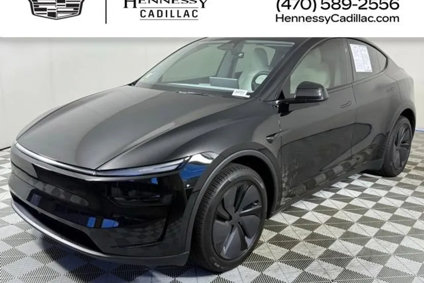 2026 Tesla Model Y Long Range photo 1