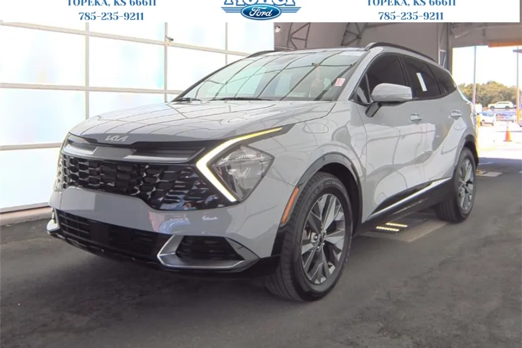 2023 Kia Sportage SX photo 1