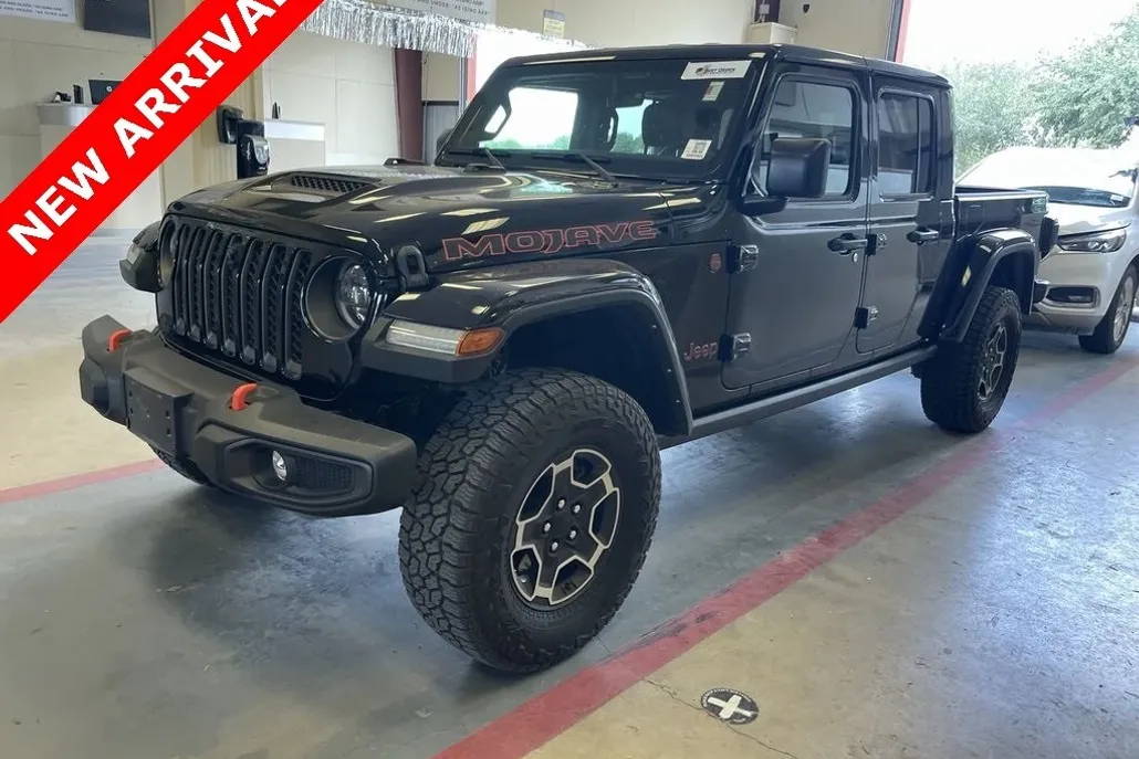 2023 Jeep Gladiator Mojave photo 1