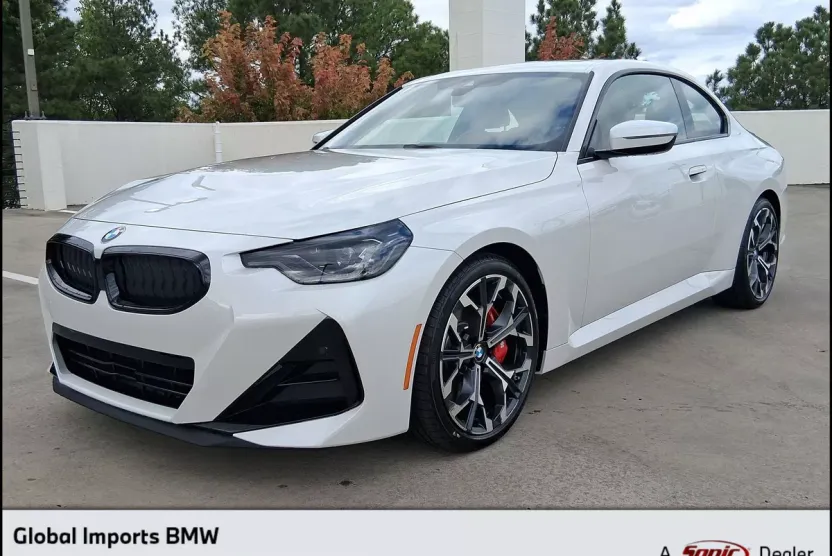2025 Bmw 230i Coupe photo 1