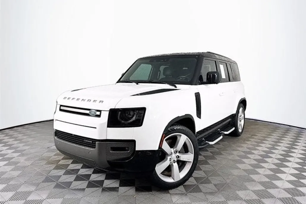 2023 Land Rover Defender 110 X-Dynamic SE photo 1