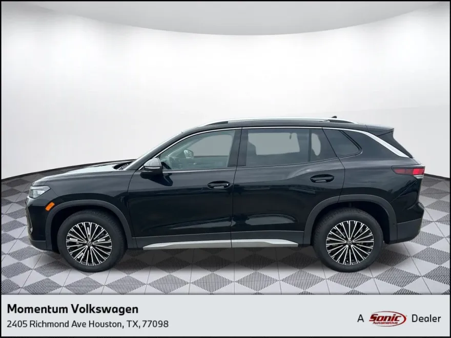 2025 Volkswagen Tiguan S photo 1