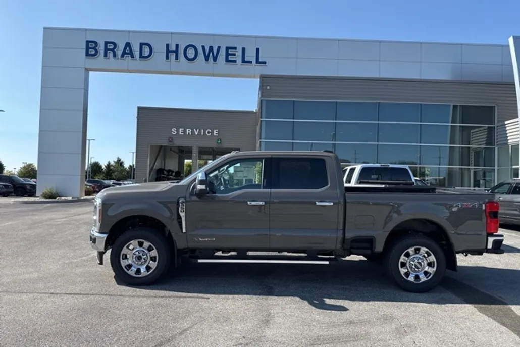 2026 Ford F-250 photo 1