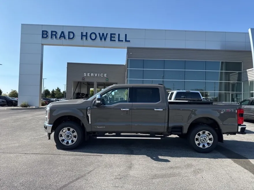 2026 Ford F-250 photo 1