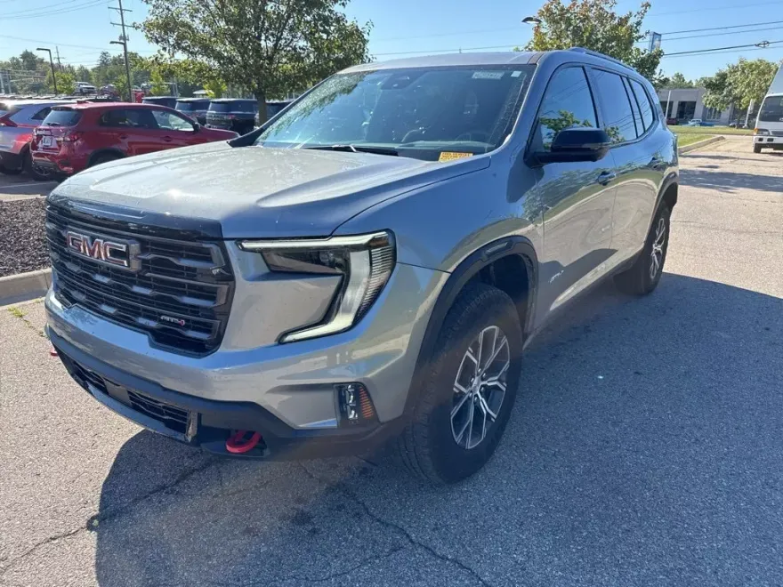 2024 Gmc Acadia AT4 photo 1