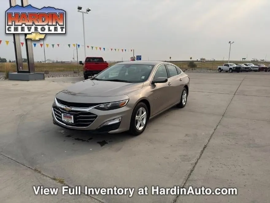 2024 Chevrolet Malibu 1LT photo 1
