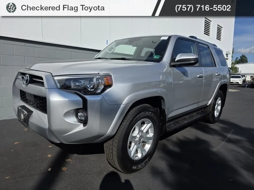 2024 Toyota 4Runner SR5 photo 1