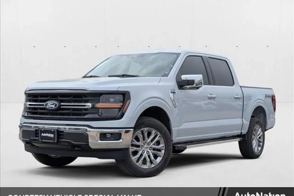 2025 Ford F-150 XLT photo 1
