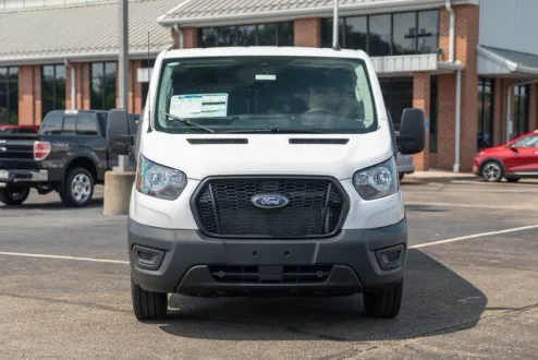 2024 Ford Transit photo 3