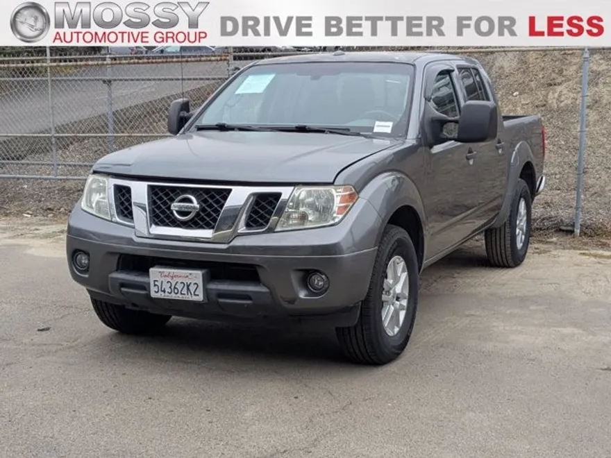 2016 Nissan Frontier SV photo 1