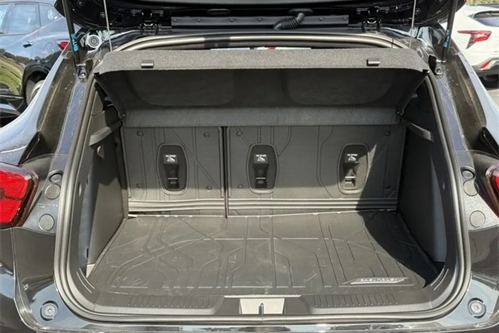 2026 Chevrolet Trax photo 1